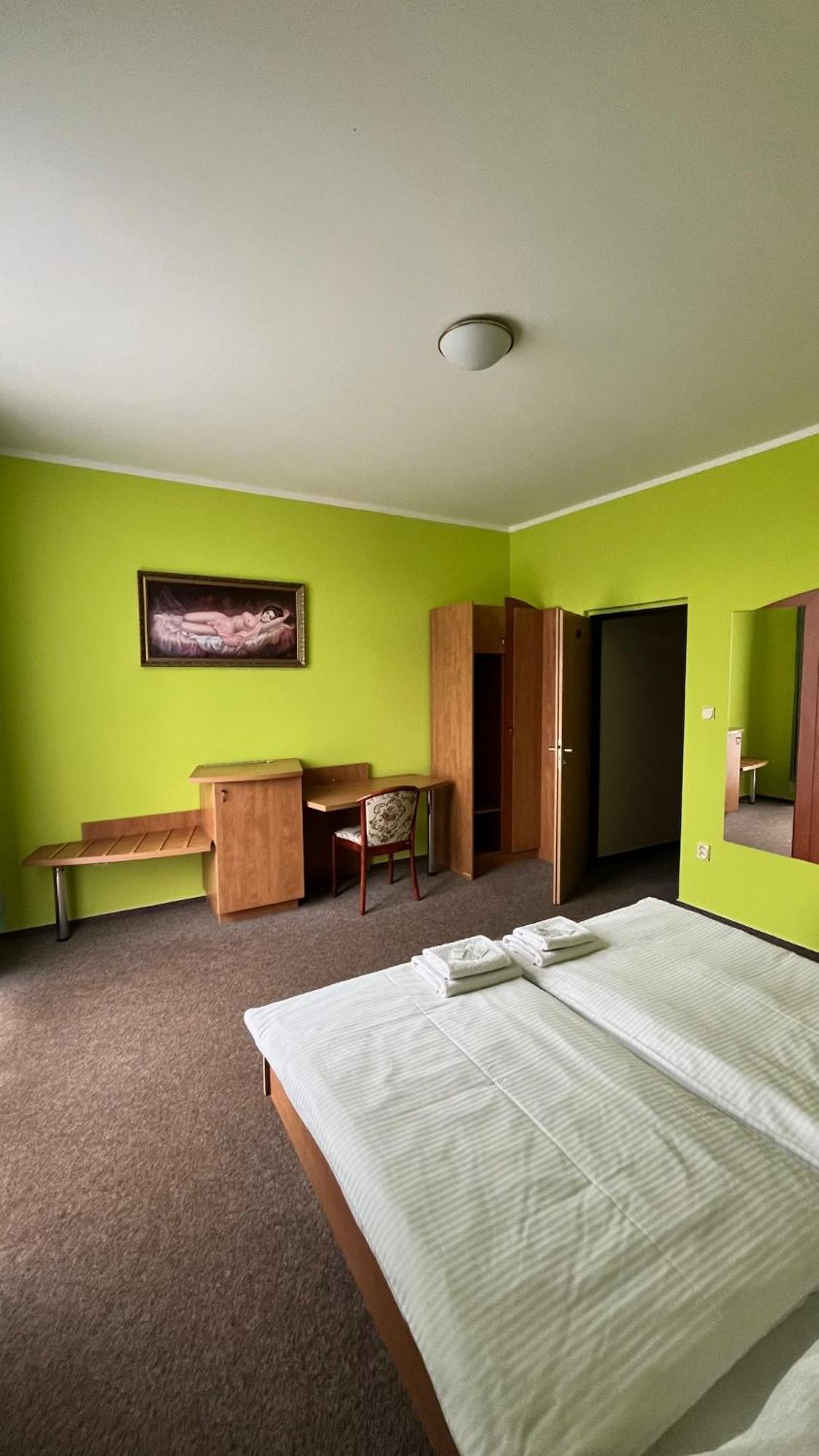 Grandhotel Nový Bor Dış mekan fotoğraf