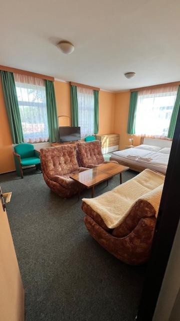 Grandhotel Nový Bor Dış mekan fotoğraf