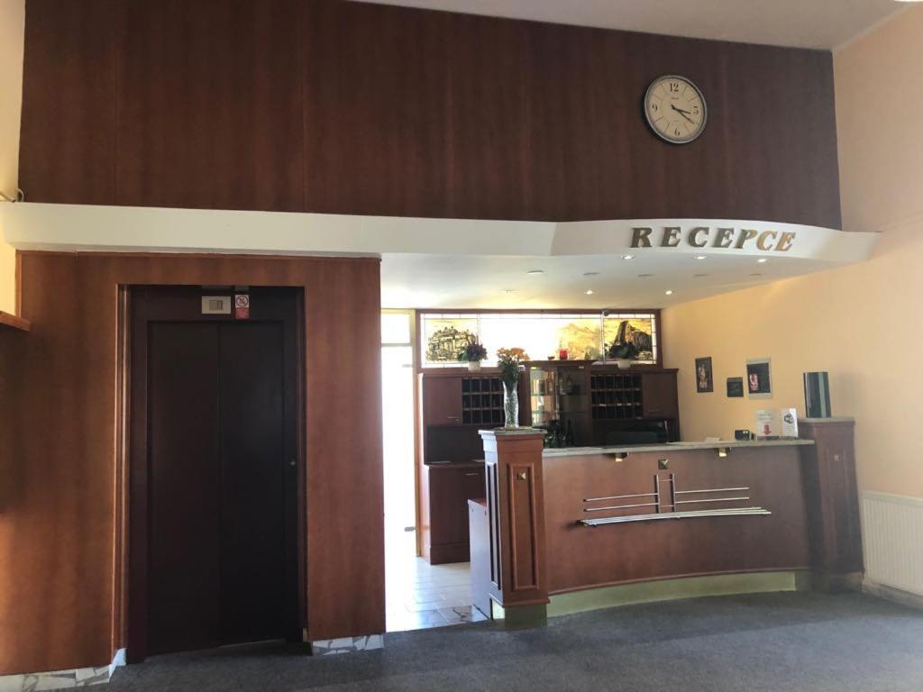 Grandhotel Nový Bor Dış mekan fotoğraf